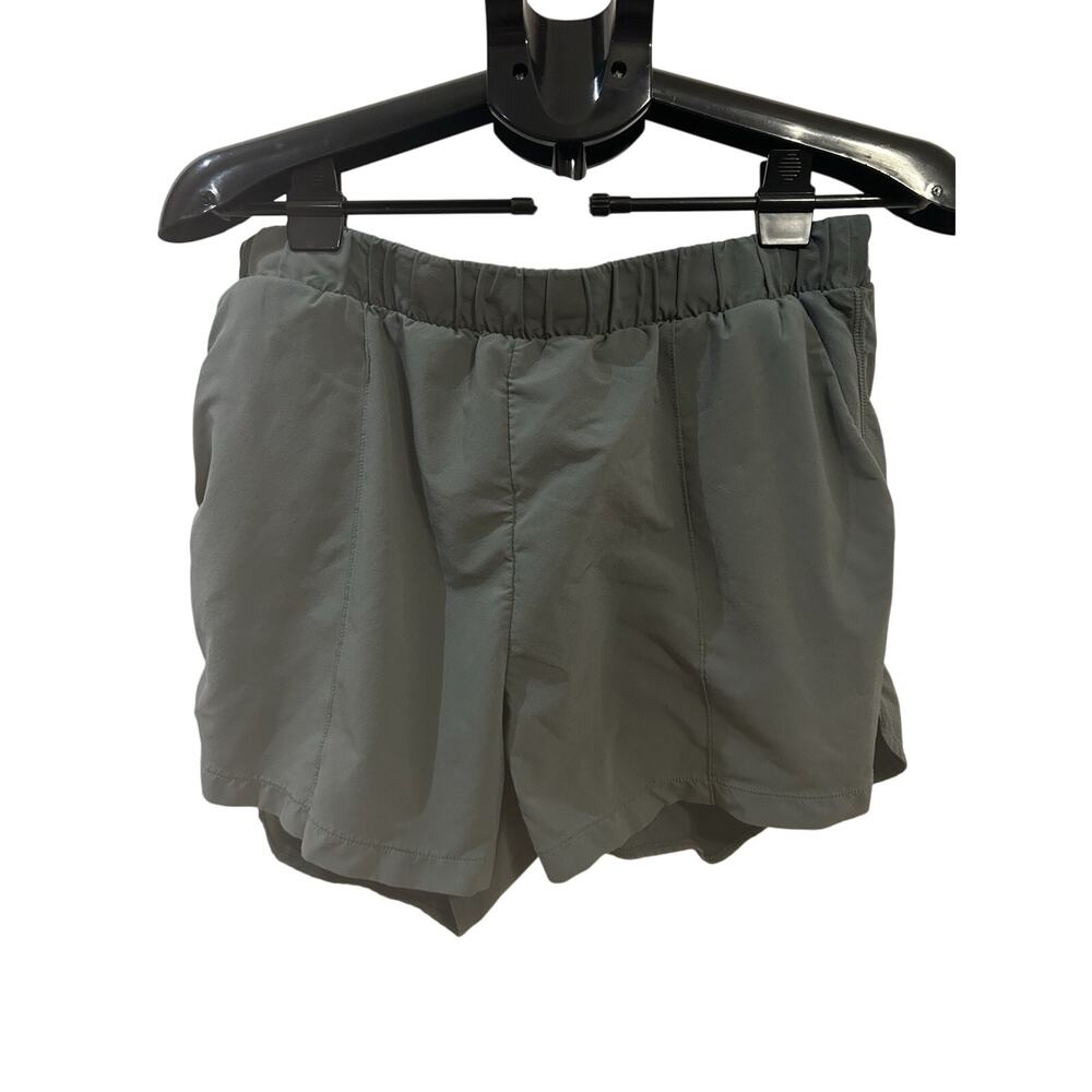 Zella Shorts Womens Large Green Urban Yoga Active Hike Run Athleisure NWT